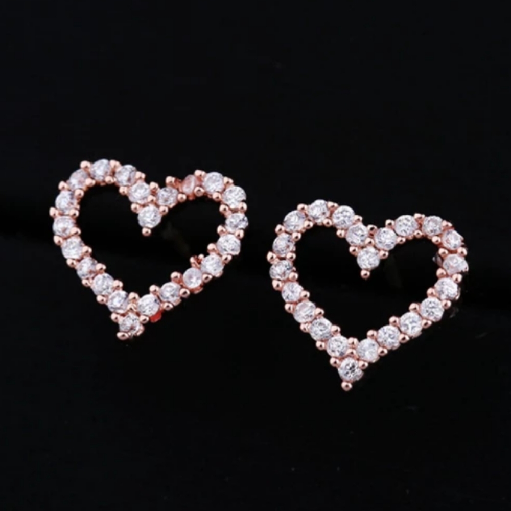 NEW White Gold Diamond Heart Outline Stud Earrings - Picture 2 of 5